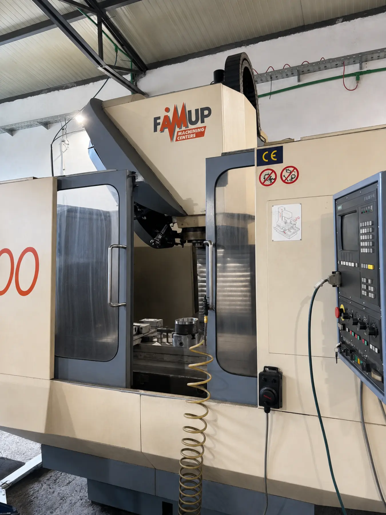 FAMUP CNC machining centre