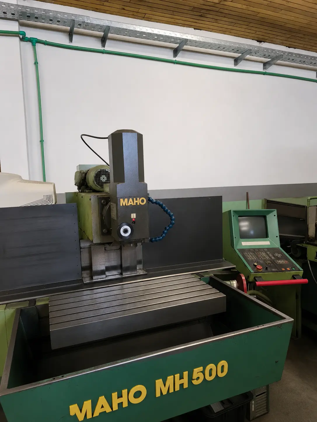 MAHO MH 500 CNC milling machine